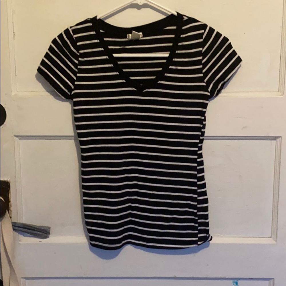 Black and white striped t shirt
